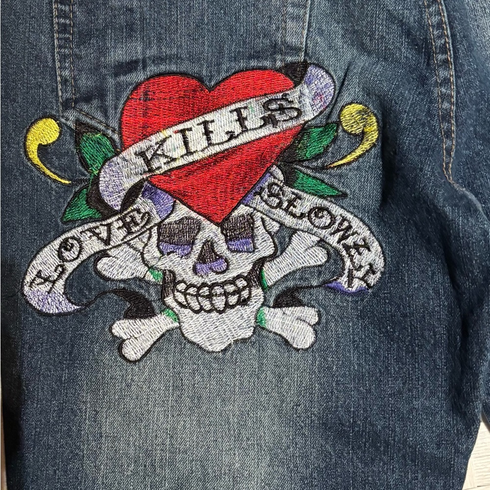 Ed Hardy Dark Blue Jeans with Red Heart & Multicolor Embroidered Skull Patches - Picture 2 of 9